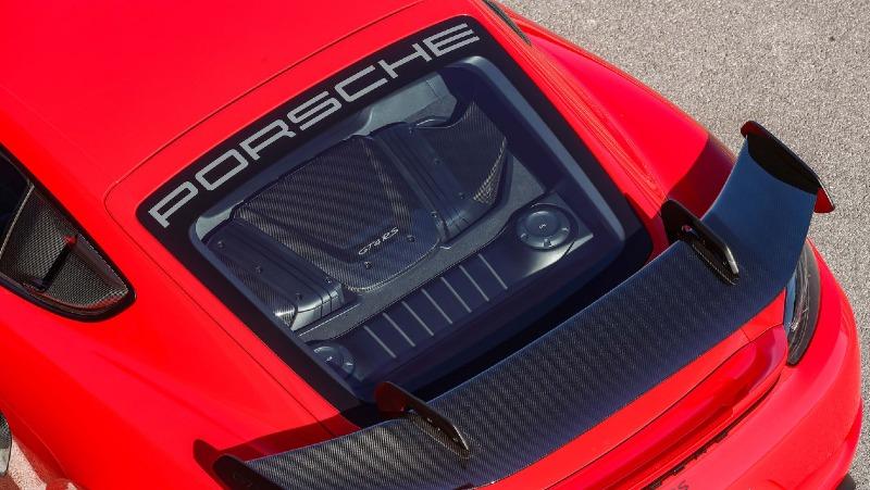 porschecayman_estoril08838_high_mlx8tn.jpg