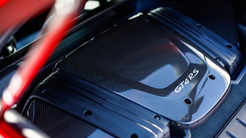 porschecayman_estoril01868_high_xncirg.jpg