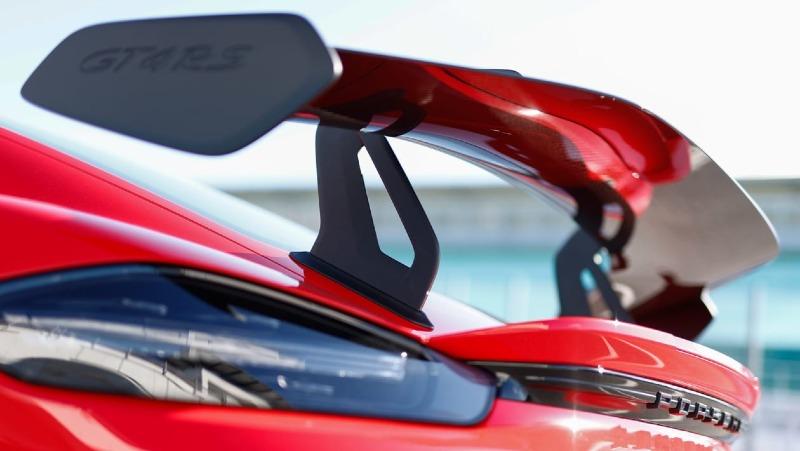 porschecayman_estoril01830_high_oukdfq.jpg
