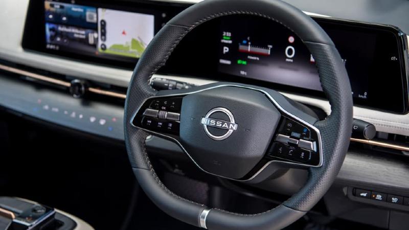 10-Nissan-Ariya.jpg