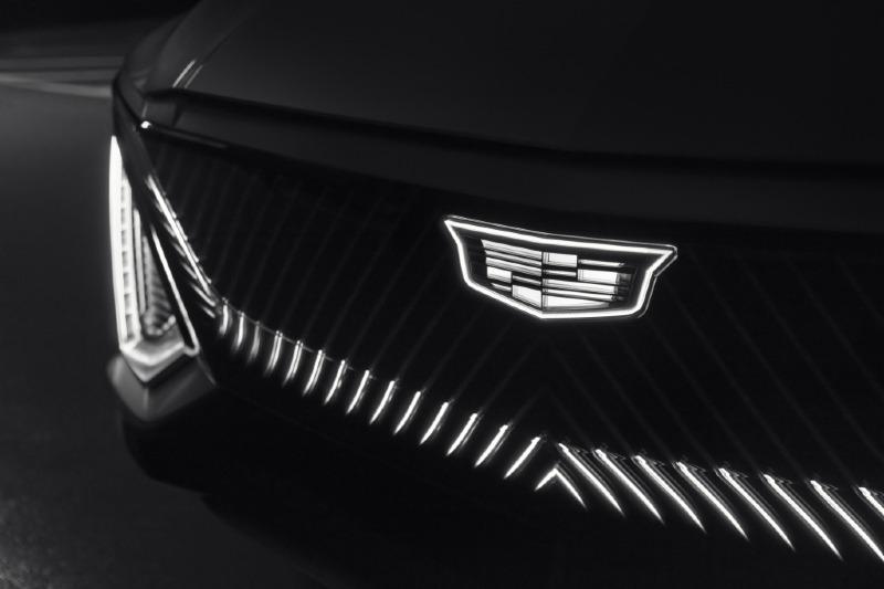cadillac-lyriq-ev-6.jpg