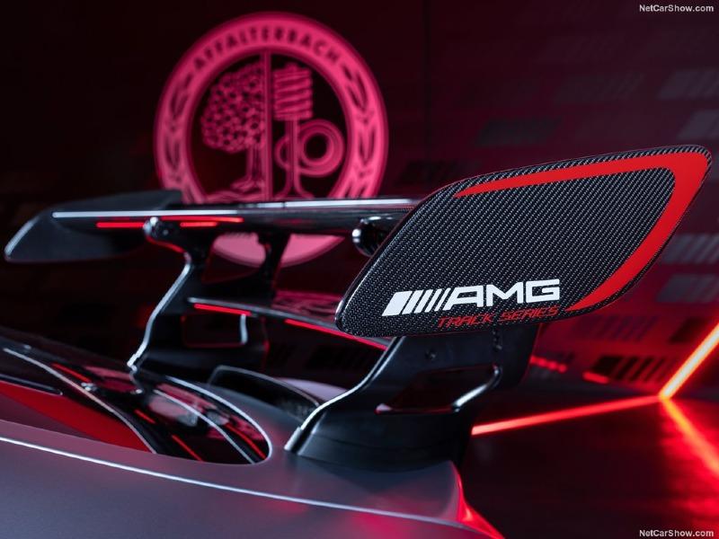 Mercedes-Benz-AMG_GT_Track_Series-2023-1024-10.jpg