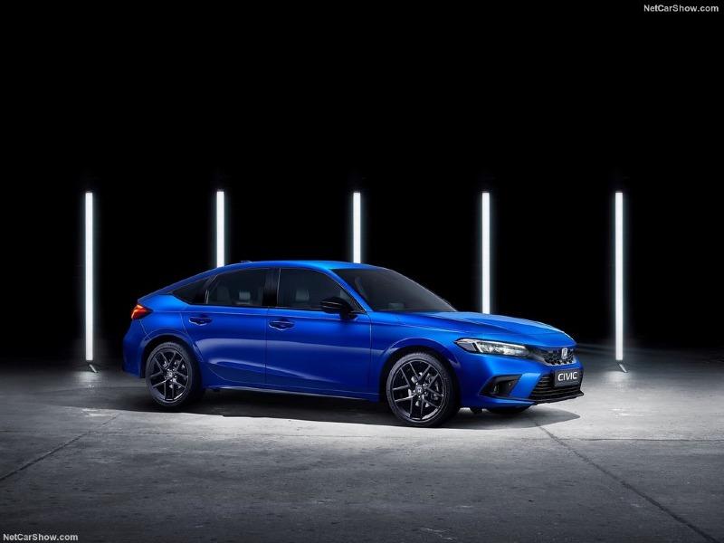 Honda-Civic_eHEV_EU-Version-2023-1024-02.jpg
