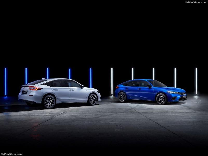 Honda-Civic_eHEV_EU-Version-2023-1024-10.jpg
