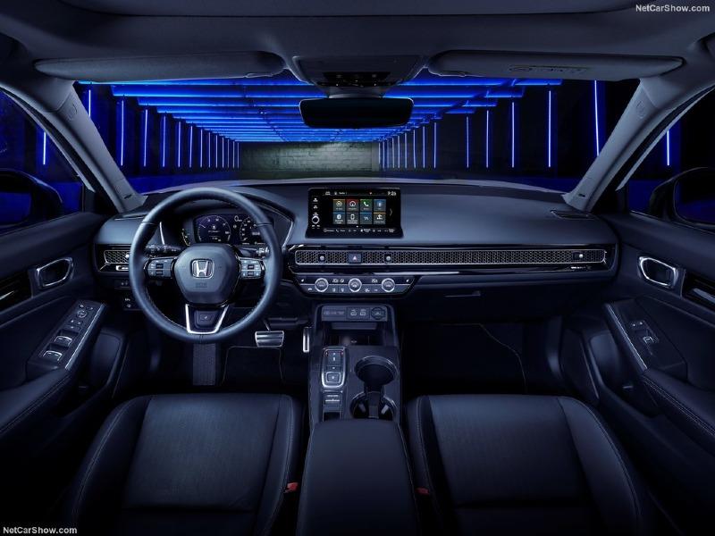 Honda-Civic_eHEV_EU-Version-2023-1024-12.jpg