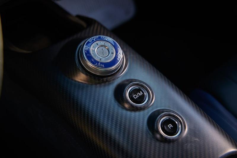 2022-maserati-mc20-114-1648139885.jpg