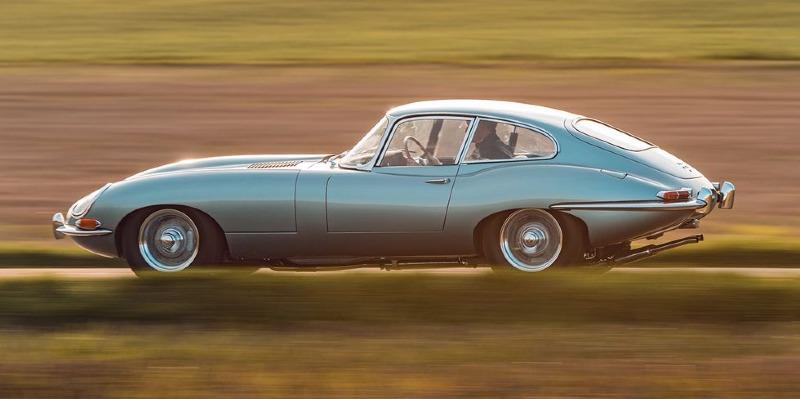 jaguar-e-type-0585-1612-hr-1609778986.jpg