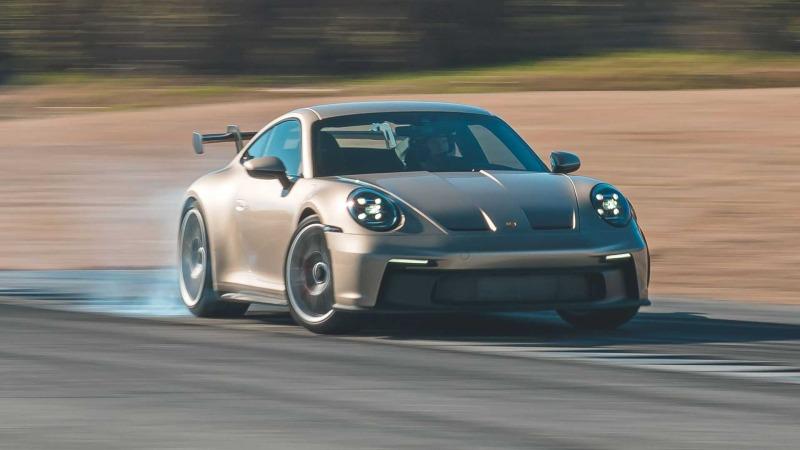 porsche-911-gt3-paint-to-sample-program-front (2).jpg
