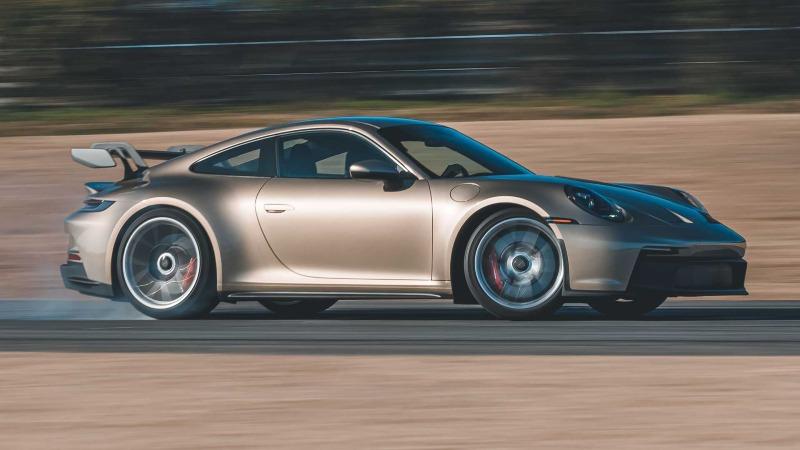 porsche-911-gt3-paint-to-sample-program-side.jpg