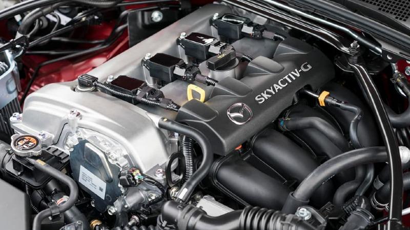 Mazda_MX-5_detail_engine.jpg