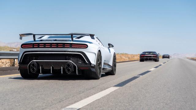 bugatti-hot-weather-testing_100810782_m.jpg