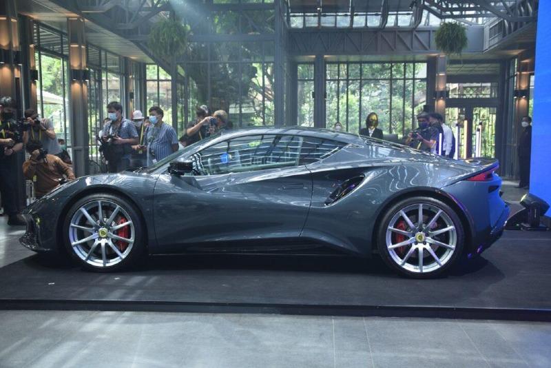 Lotus26-1068x712.jpg