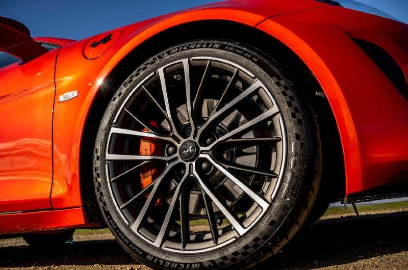 5-alpine-a110-s-2022-uk-first-drive-review-alloy-wheels.jpg