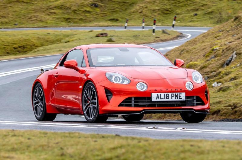 16-alpine-a110-s-2022-uk-first-drive-review-on-road-front.jpg