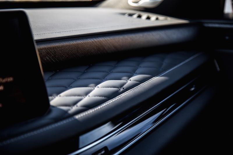 qx60-leather-dashboard.jpg