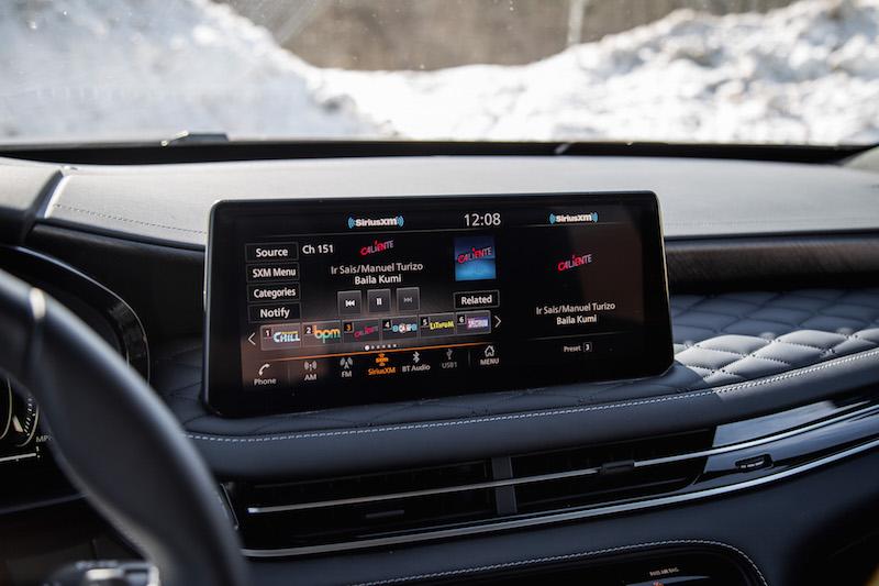 qx60-touchscreen.jpg