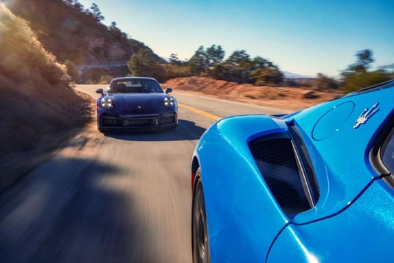 2021-porsche-911-turbo-s-lightweight-comparison-101-1648580791.jpg
