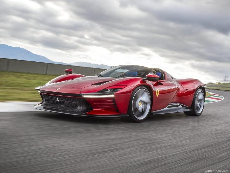 Ferrari-Daytona_SP3-2022-1024-03.jpg