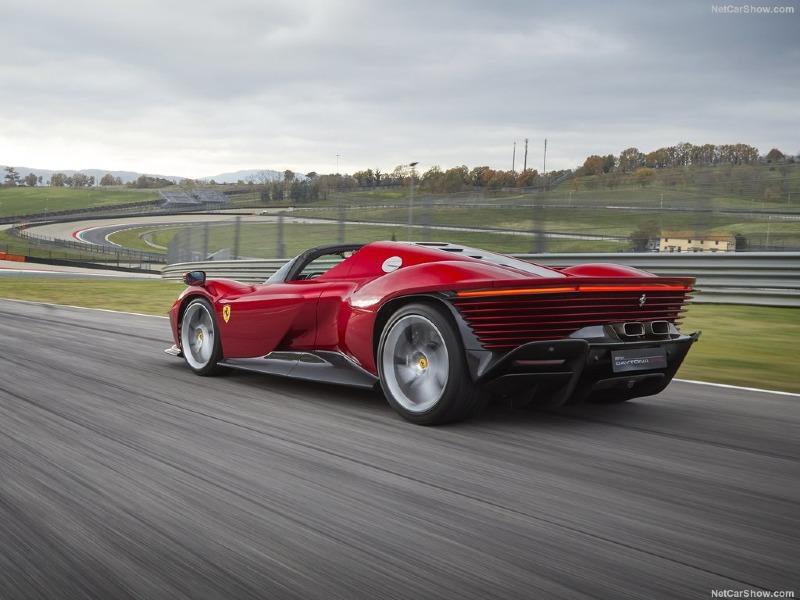 Ferrari-Daytona_SP3-2022-1024-06.jpg