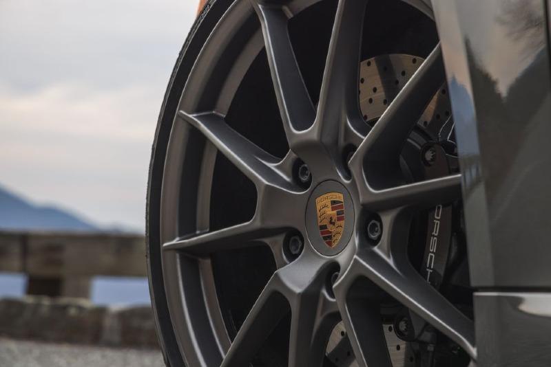 2022-porsche-718-cayman-4l-144-1648783303.jpg