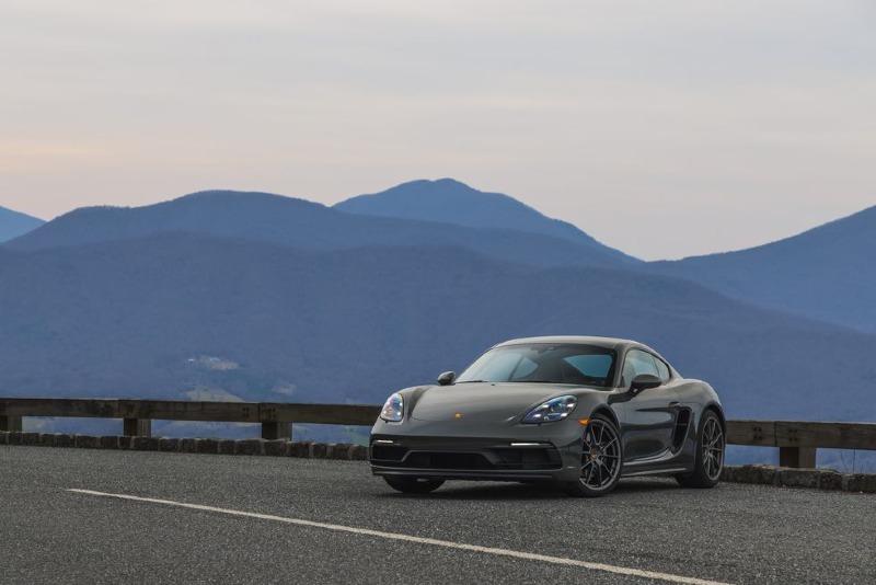 2022-porsche-718-cayman-4l-159-1648783305.jpg
