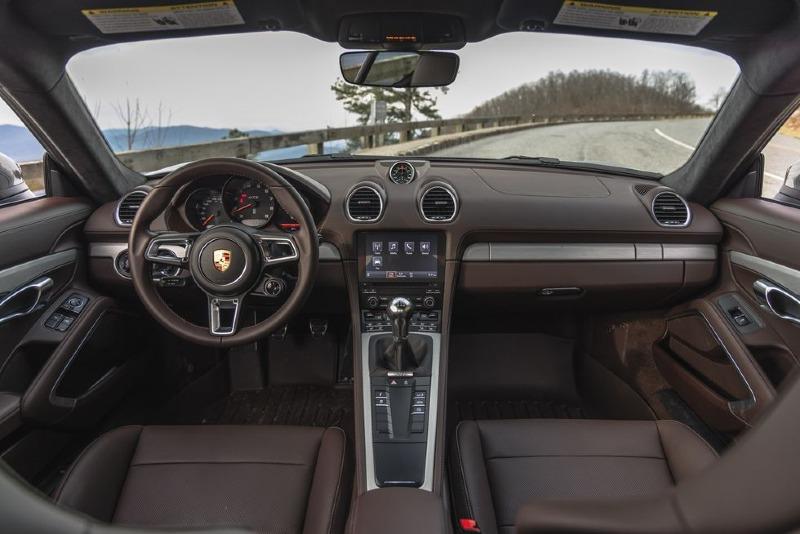 2022-porsche-718-cayman-4l-200-1648783312.jpg