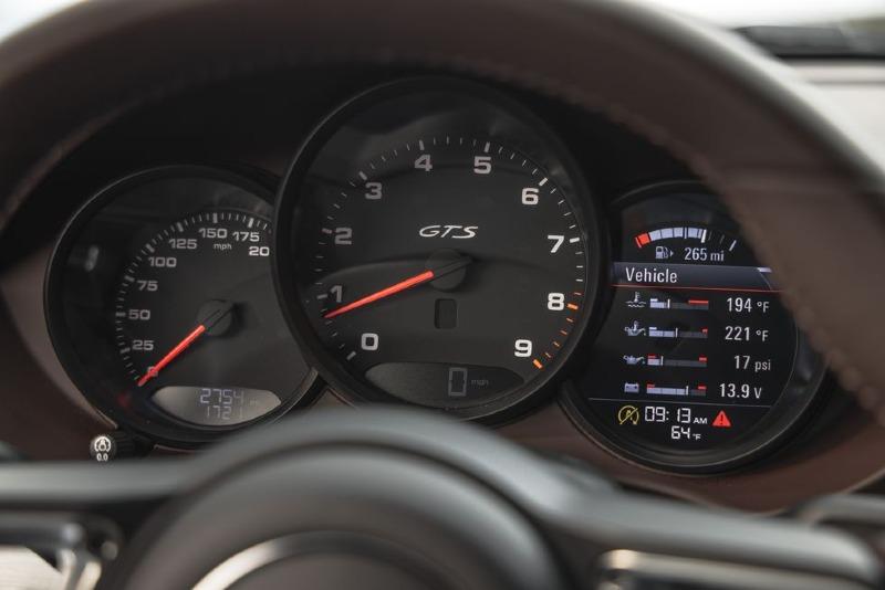 2022-porsche-718-cayman-4l-205-1648783313.jpg