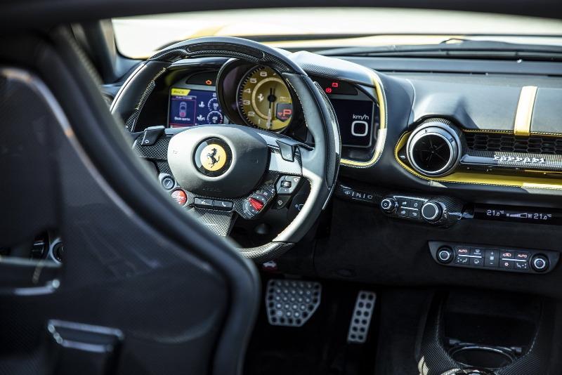 ferrari-812-competizione-2021-11_06.jpg