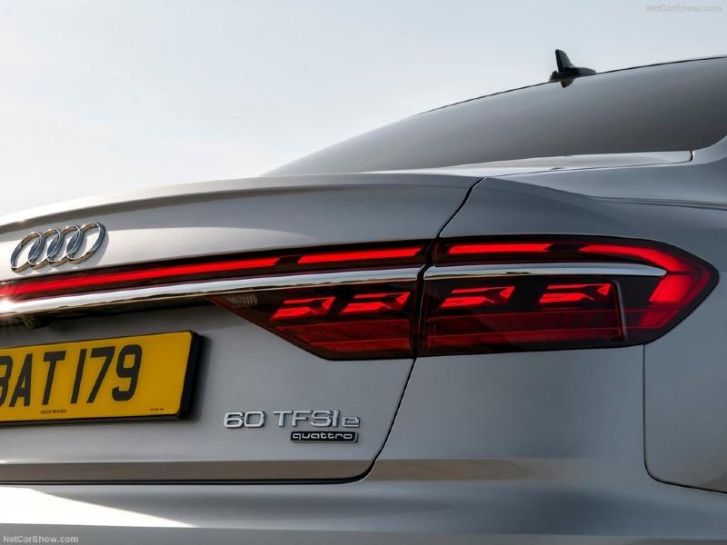 Audi-A8_L_60_TFSI_e_UK-Version-2022-1024-32.jpg