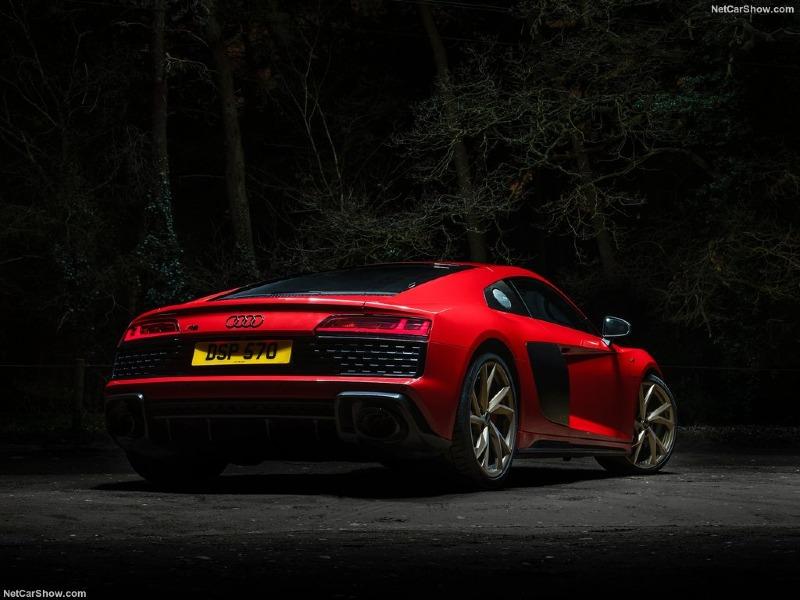 Audi-R8_V10_performance_RWD_UK-Version-2022-1024-17.jpg