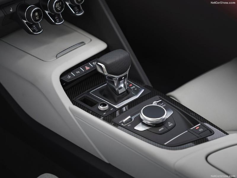Audi-R8_V10_performance_RWD_UK-Version-2022-1024-44.jpg