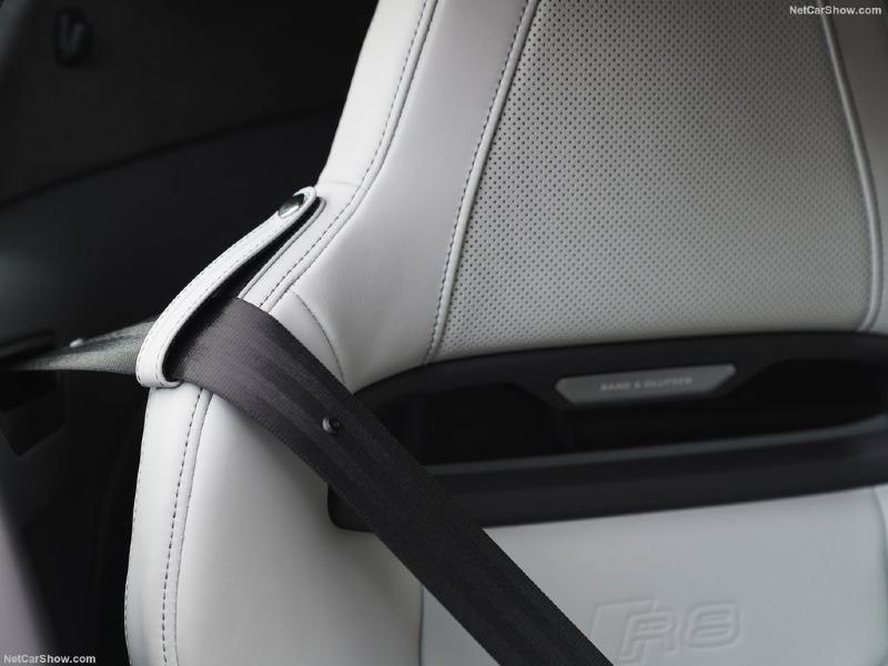 Audi-R8_V10_performance_RWD_UK-Version-2022-1024-56.jpg