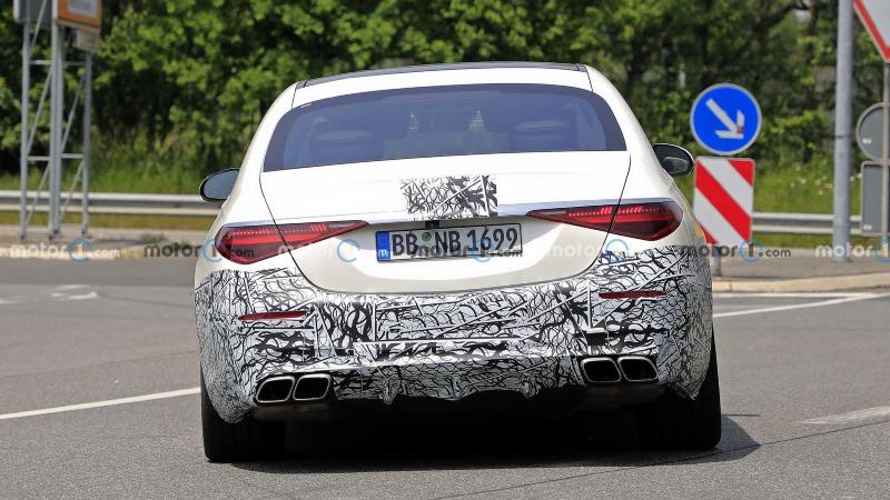 2022-mercedes-amg-s63e-spy-photo (10).jpg