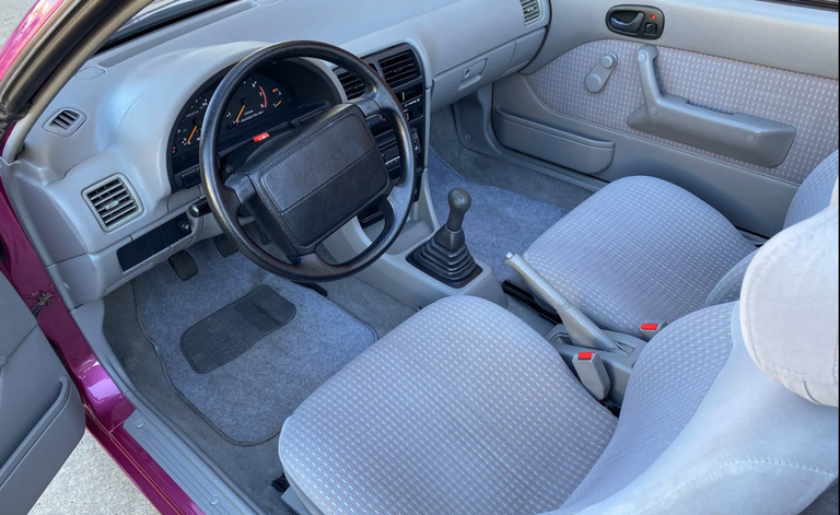 geo-metro-interior-1649257109 5.png