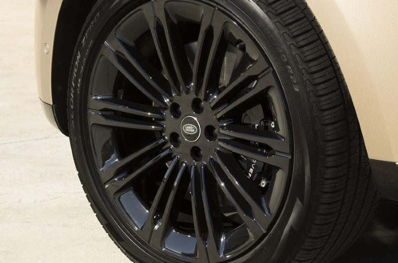 5-land-rover-range-rover-2022-first-drive-review-alloy-wheels_0.png