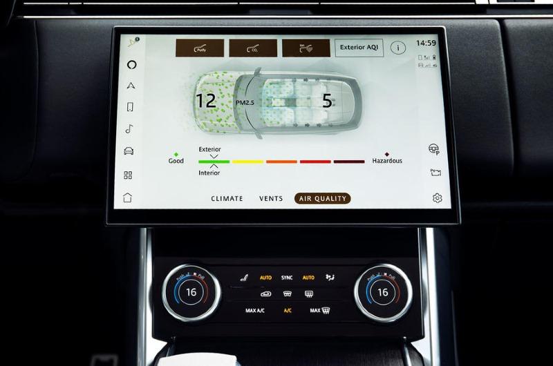 9-land-rover-range-rover-2022-first-drive-review-infotainment.jpg