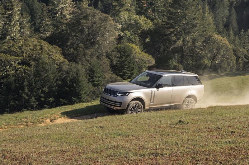 13-land-rover-range-rover-2022-first-drive-review-offroad-front.jpg