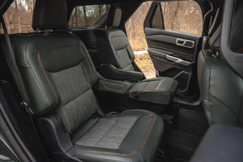 2022-ford-explorer-timberline-147-1649185242.jpg