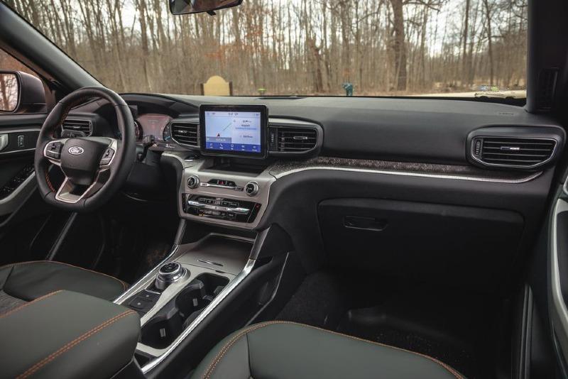 2022-ford-explorer-timberline-151-1649185247.jpg