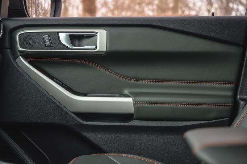 2022-ford-explorer-timberline-187-1649185254.jpg