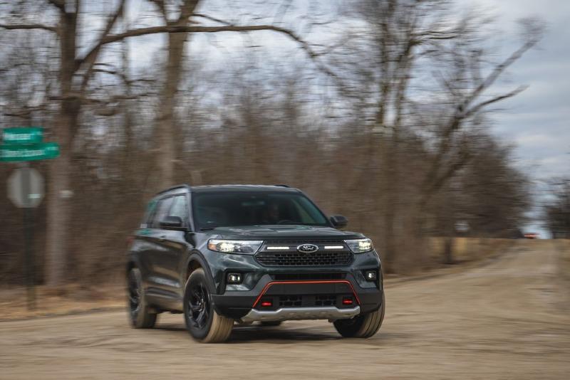 2022-ford-explorer-timberline-248-1649185257.jpg