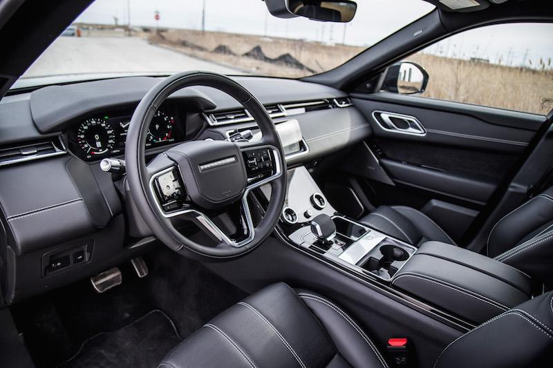 velar-interior.jpg