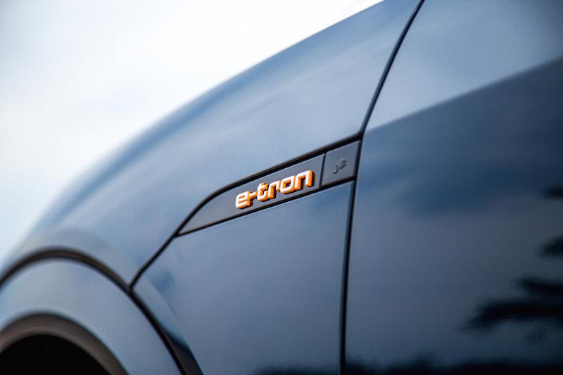 e-tron-badge.jpg