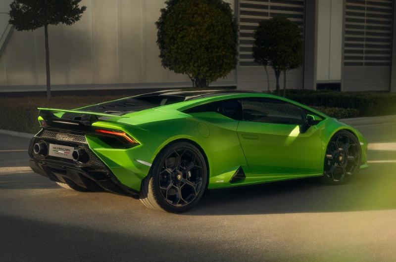 97-lamborghini-huracan-technica-2022-official-reveal-static-rear.jpg