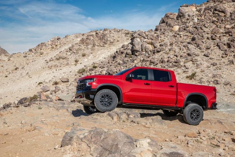 2022-chevrolet-silverado-1500-zr2-205-1649799977.jpg
