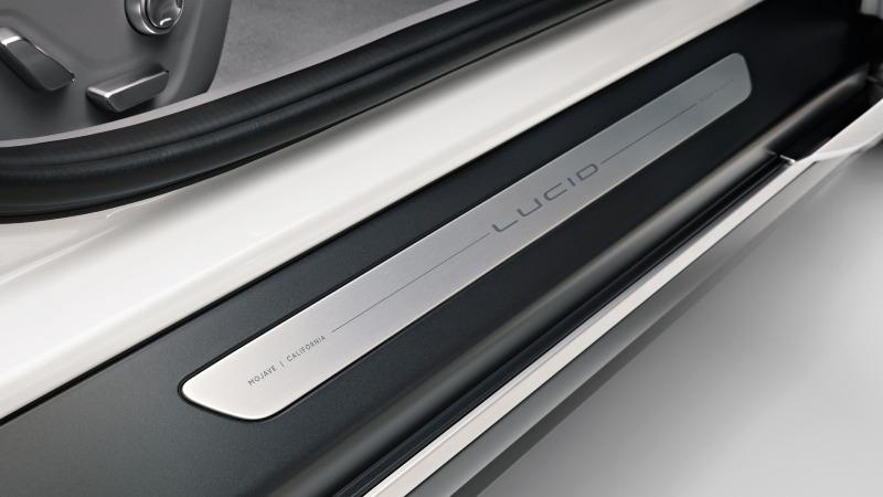 lucid-starts-selling-air-grand-touring-promises-air-grand-touring-performance-for-june_5.jpg