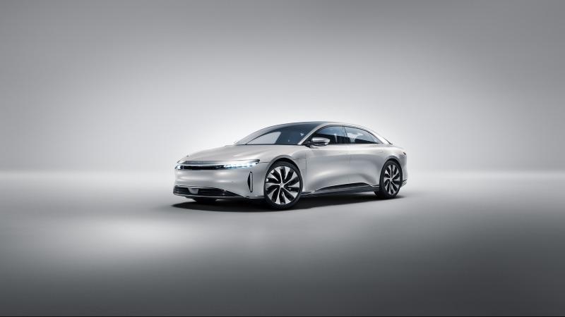 lucid-starts-selling-air-grand-touring-promises-air-grand-touring-performance-for-june_19.jpg