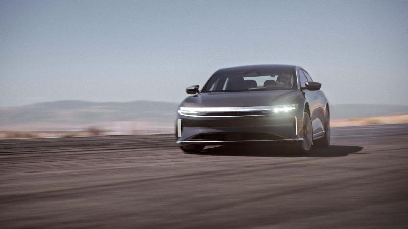 lucid-starts-selling-air-grand-touring-promises-air-grand-touring-performance-for-june_38.jpg