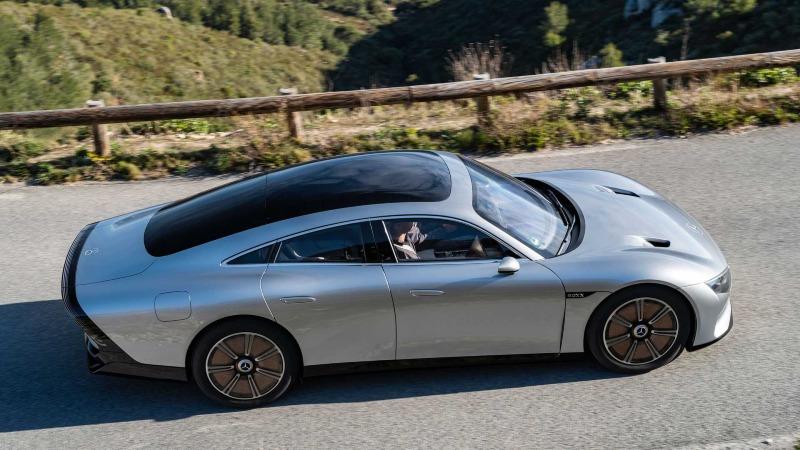 mercedes-benz-vision-eqxx-concept-exterior.jpg