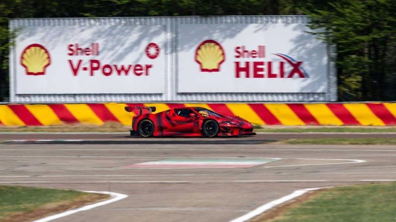 ferrari-296-gt3-testing-at-fiorano-side-with-sign.jpg